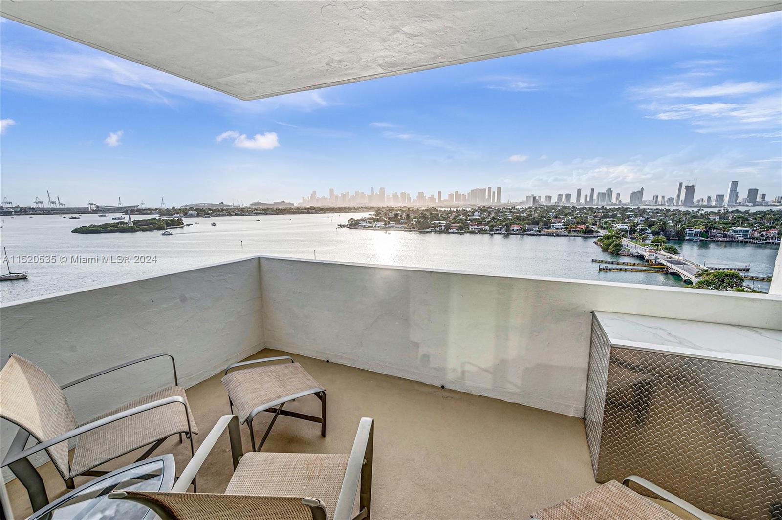 3 Island Ave # 14I