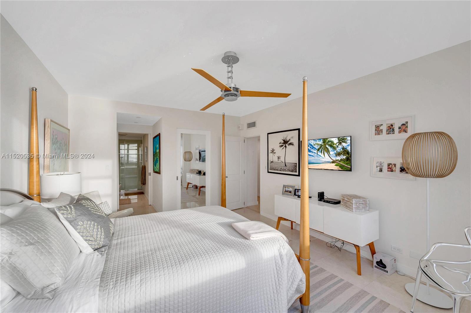 3 Island Ave # 14I
