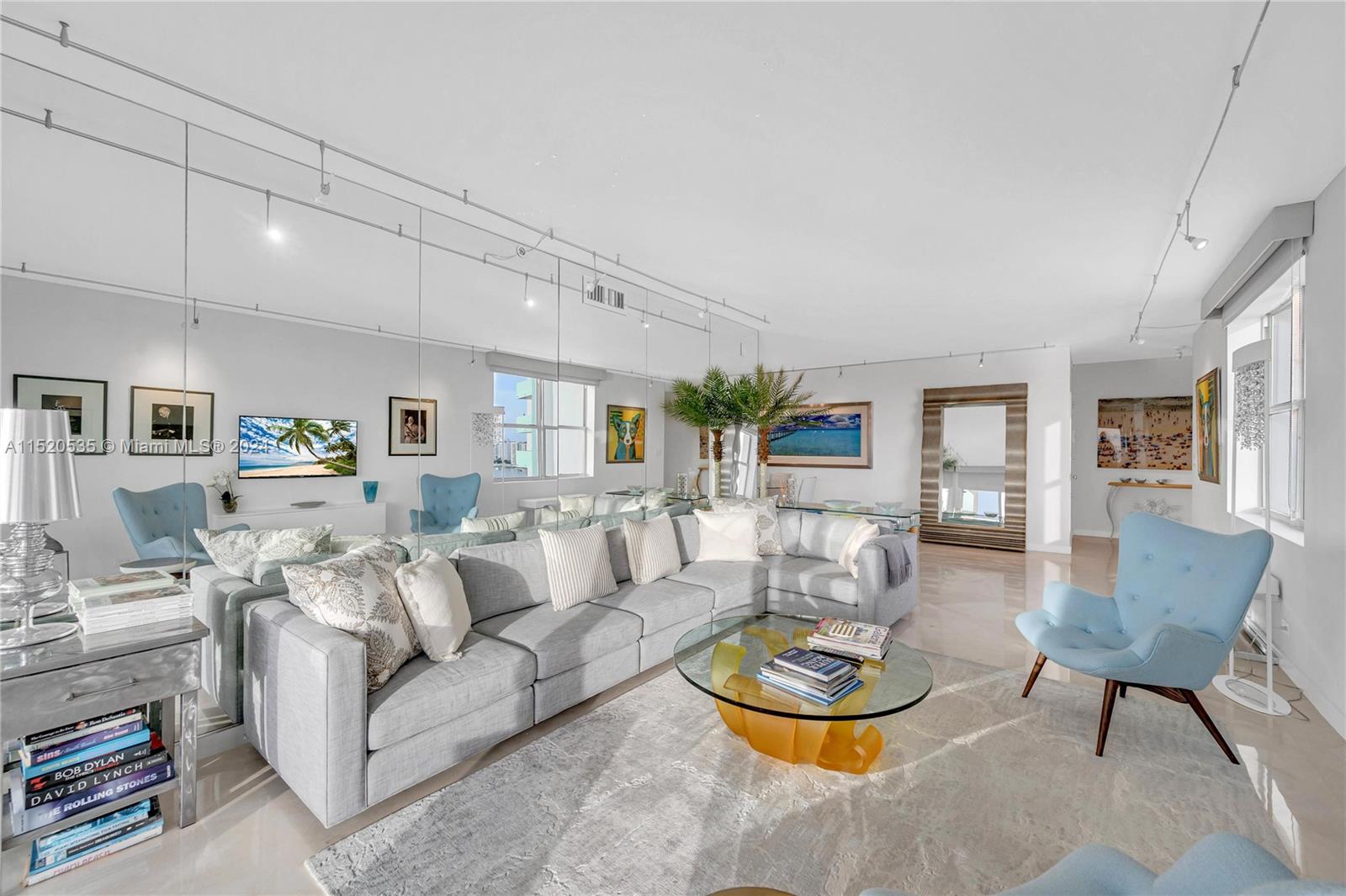3 Island Ave # 14I
