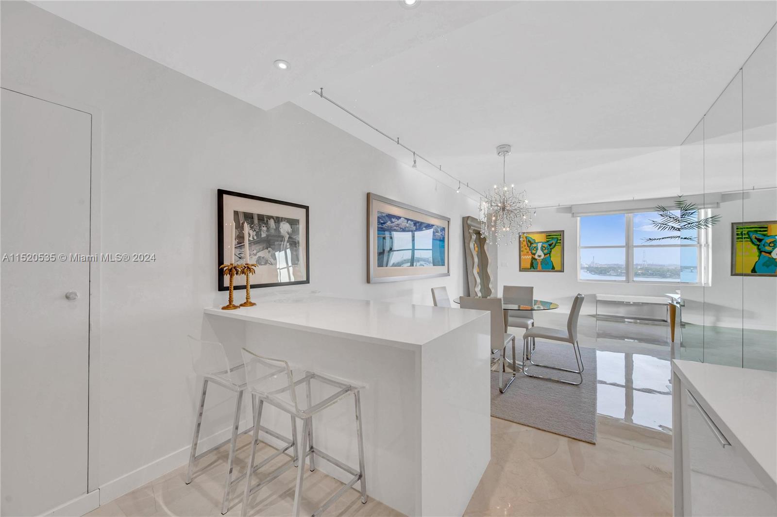 3 Island Ave # 14I