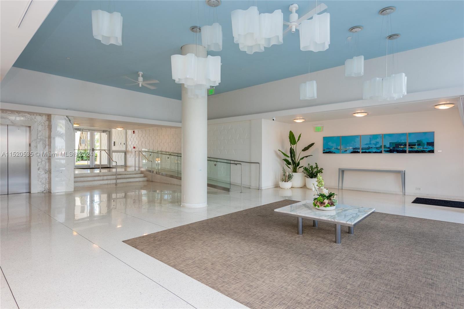 3 Island Ave # 14I