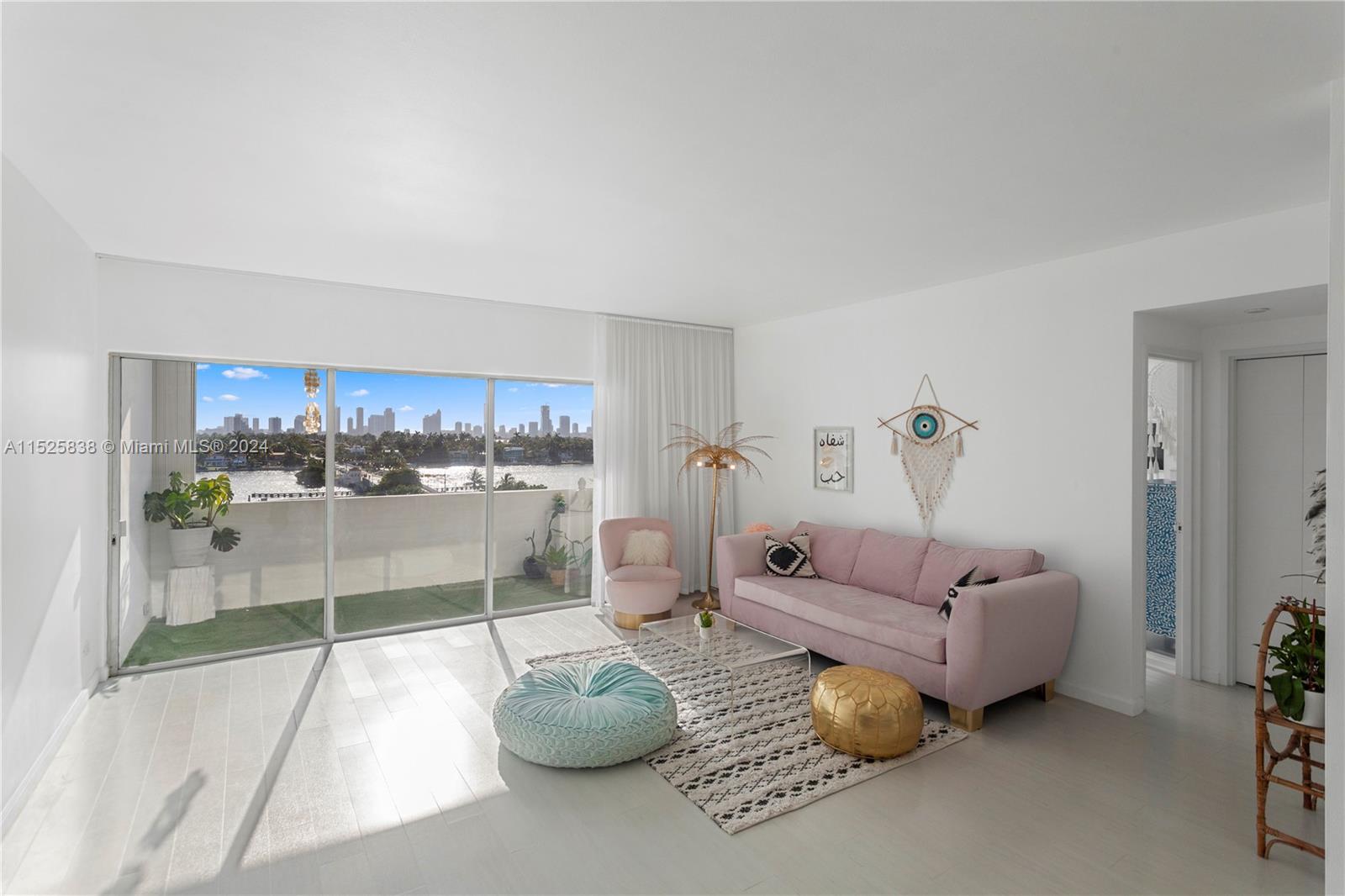 3 Island Ave # 07E