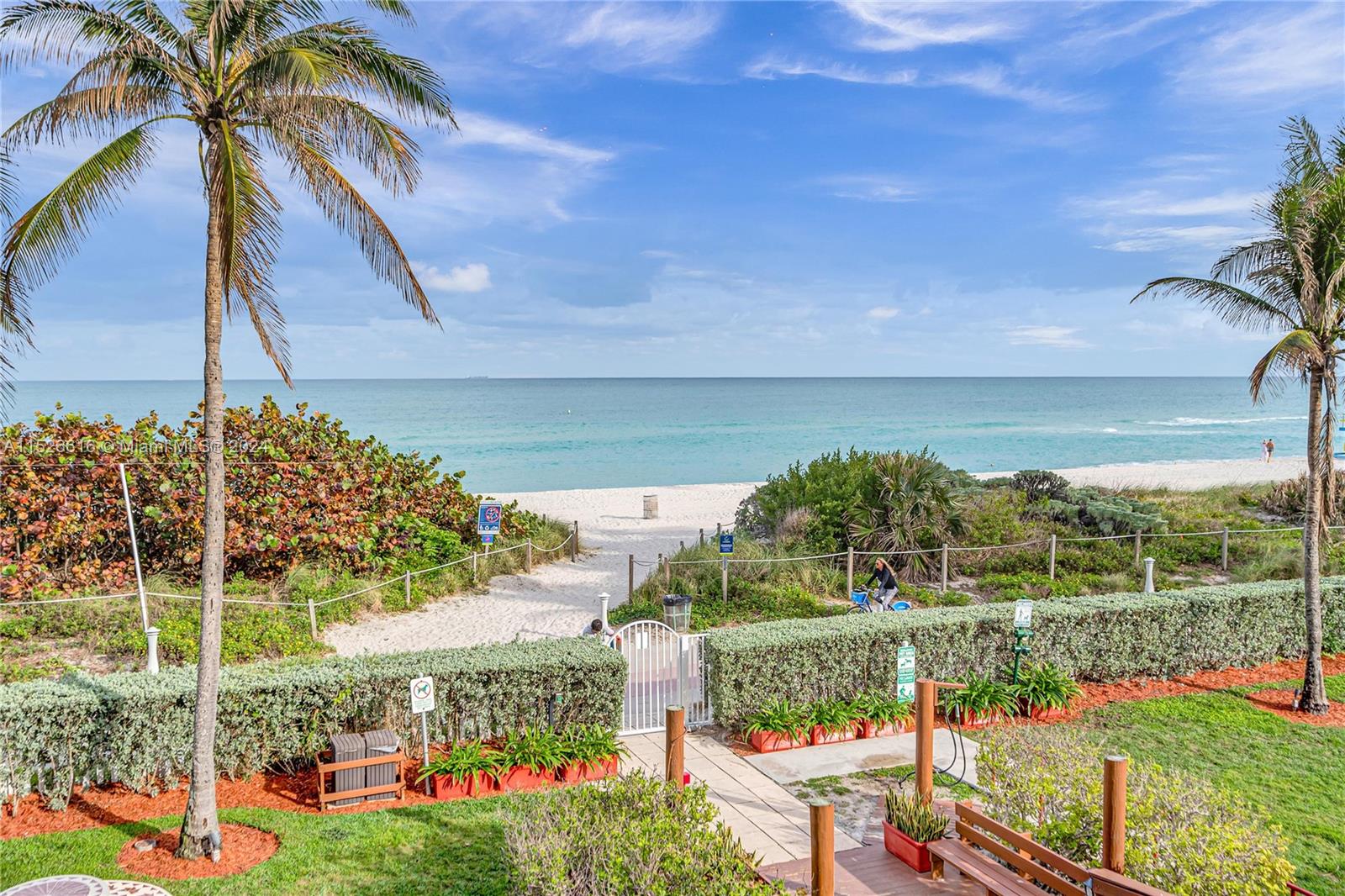 6767 Collins Ave # 1201