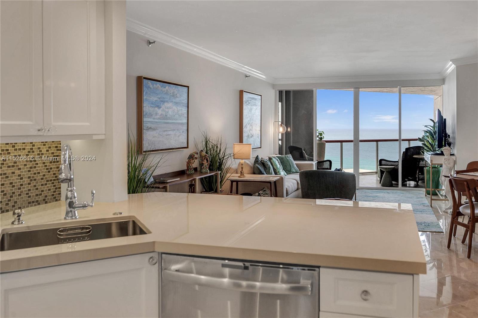 6767 Collins Ave # 1201
