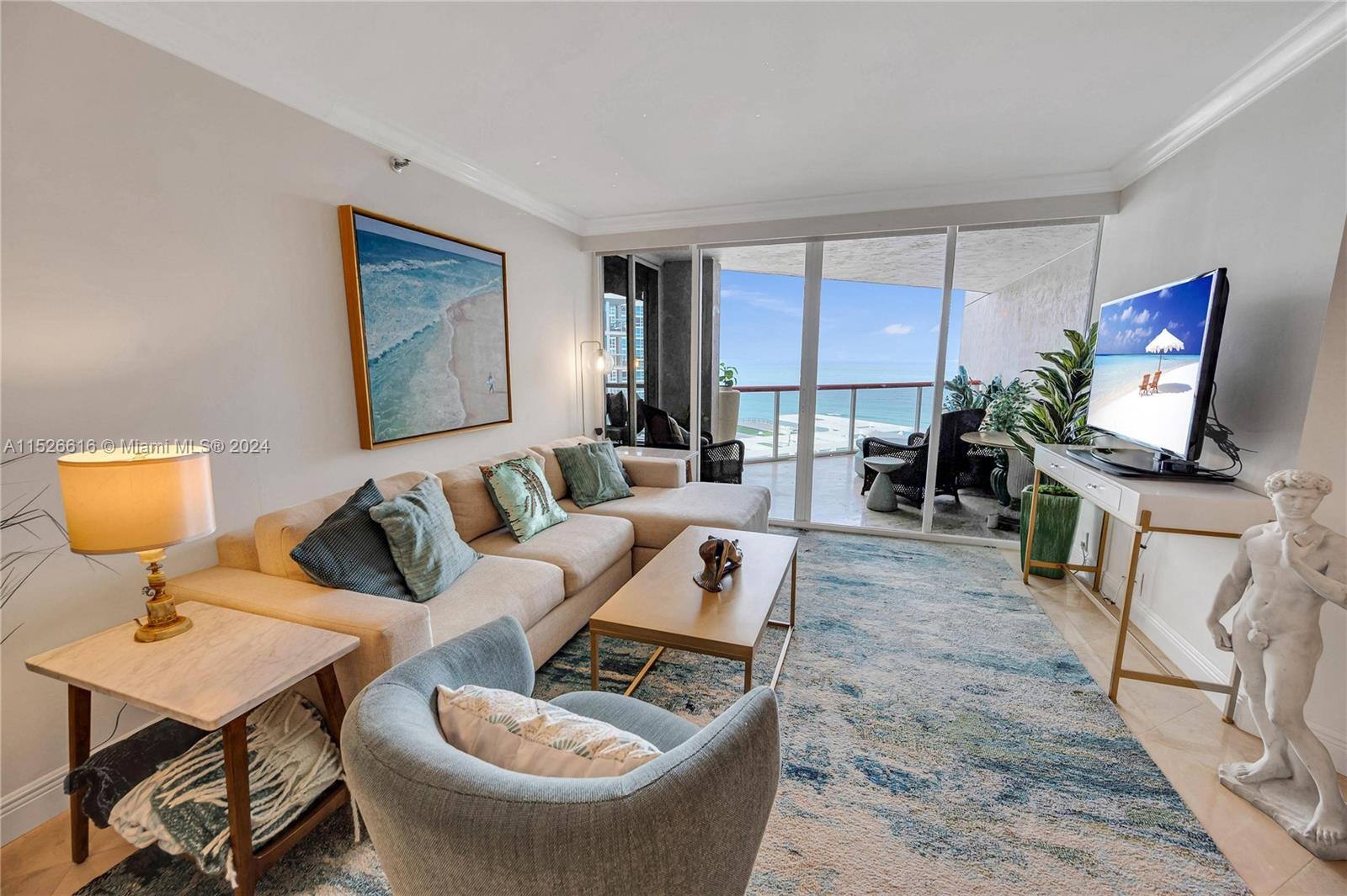 6767 Collins Ave # 1201