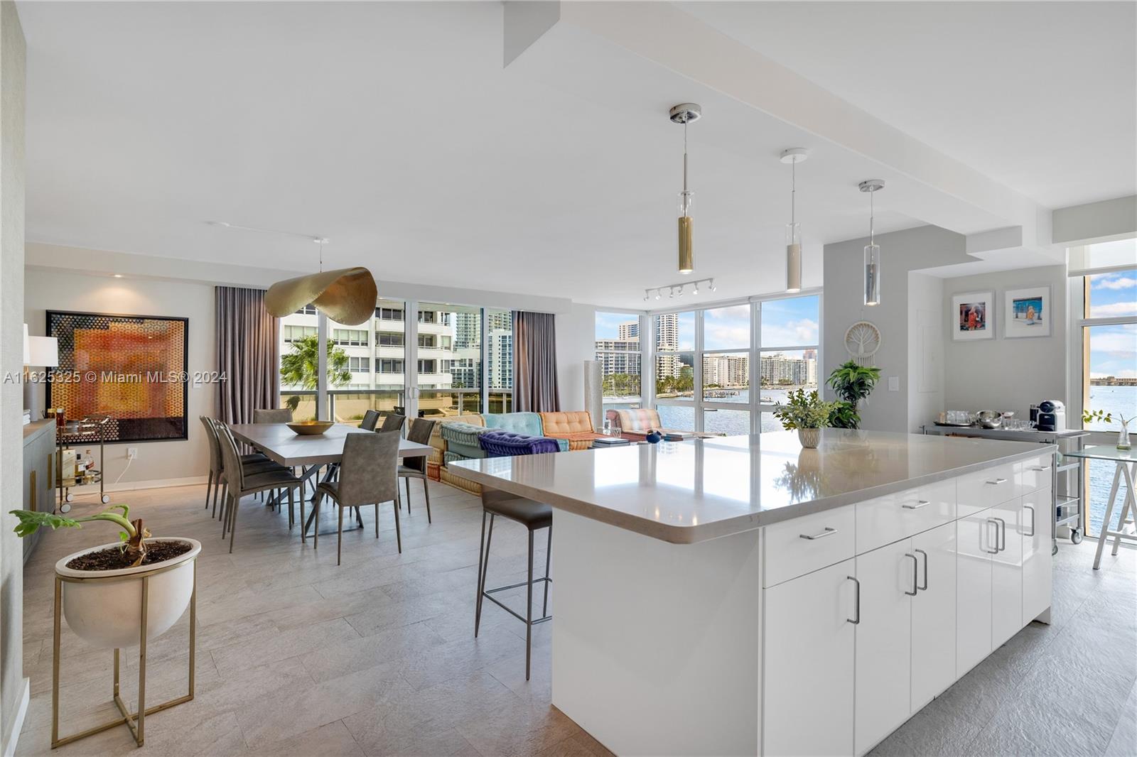 9 Island Ave # 508