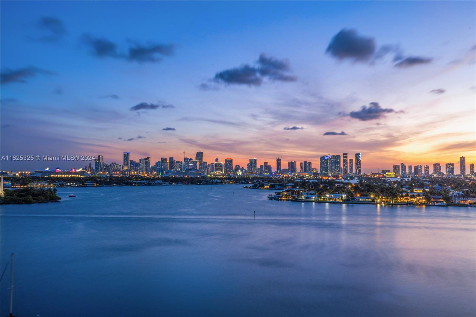9 Island Ave # 508