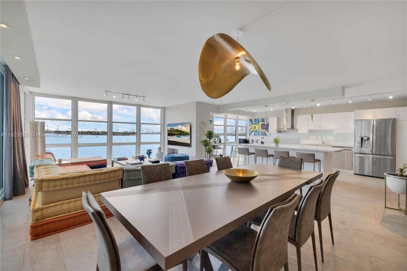 9 Island Ave # 508