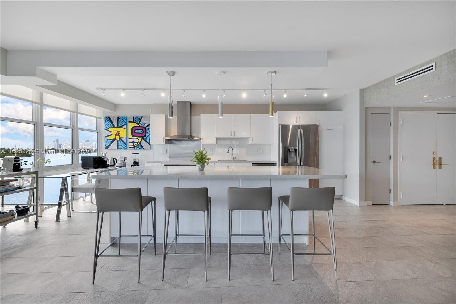 9 Island Ave # 508