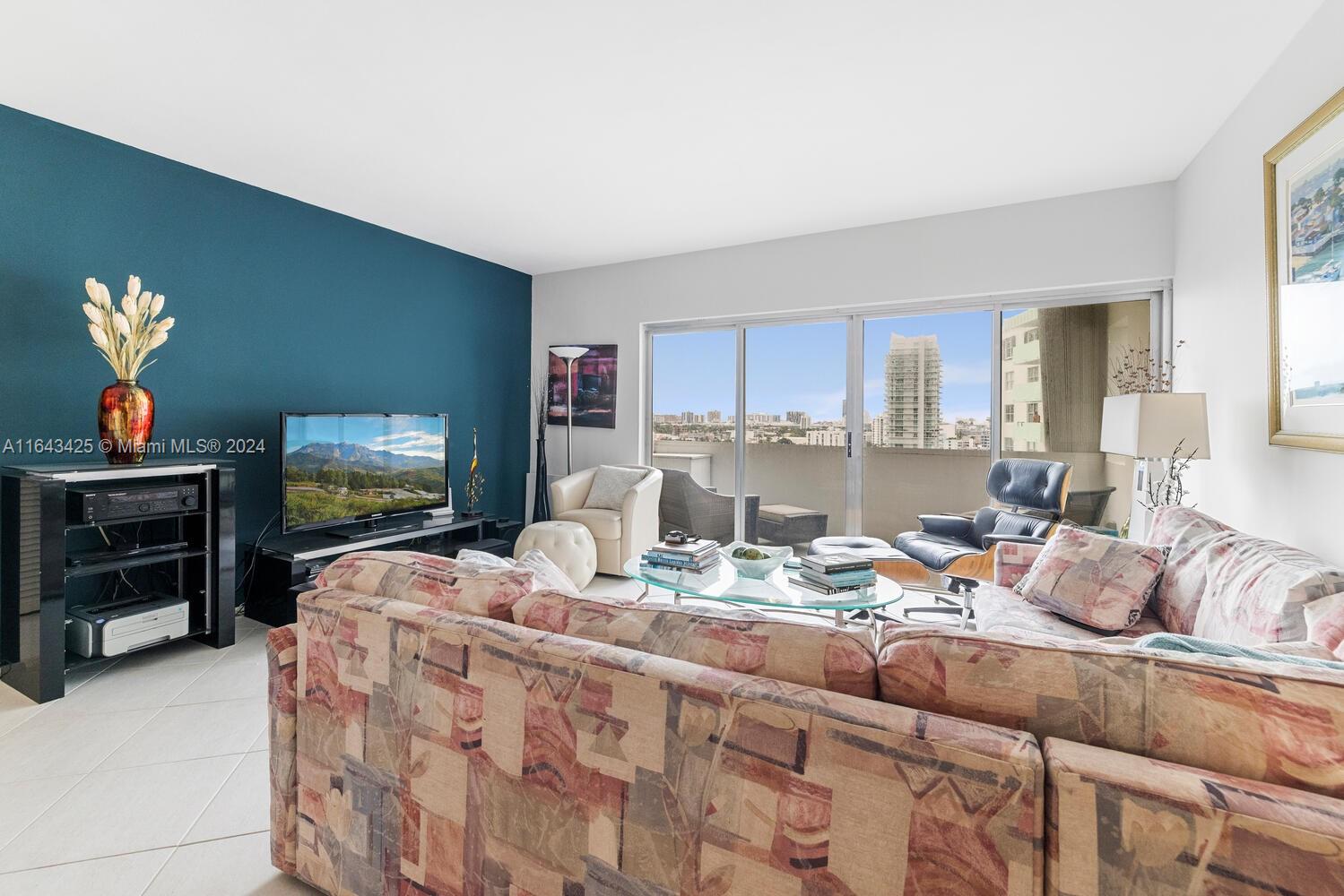 3 Island Ave # 14J