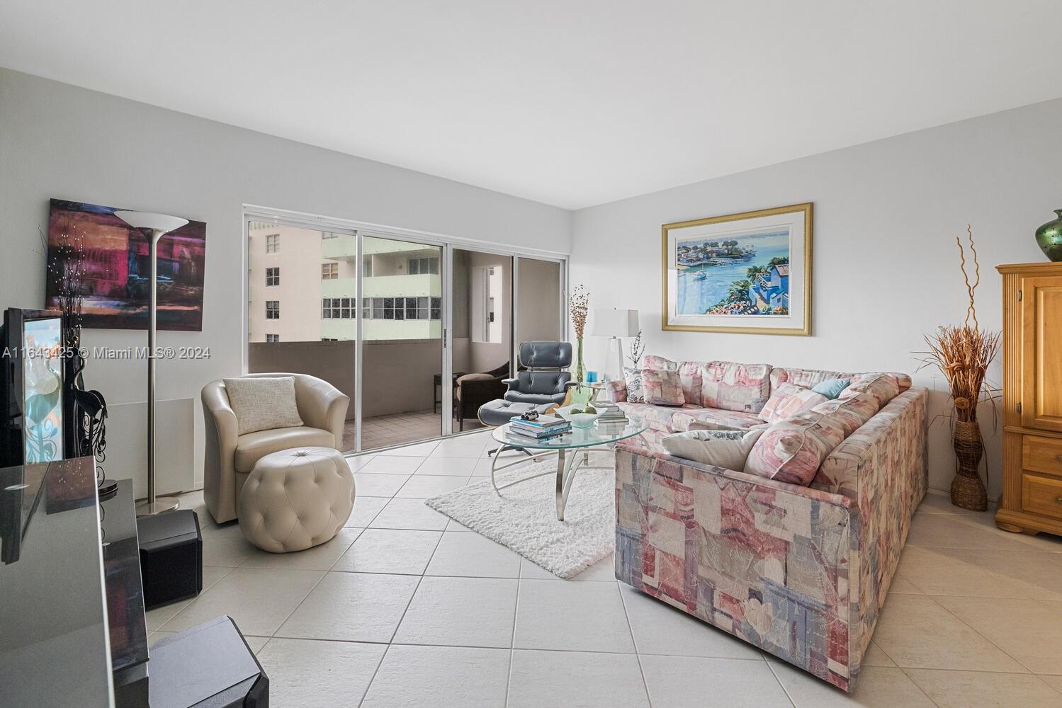 3 Island Ave # 14J