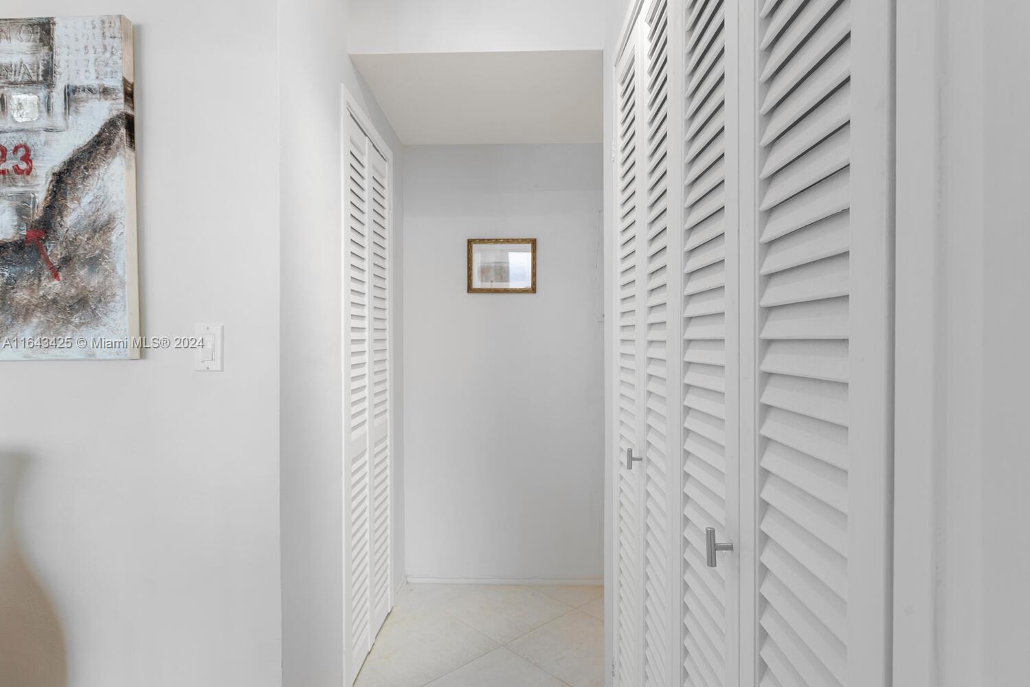 3 Island Ave # 14J