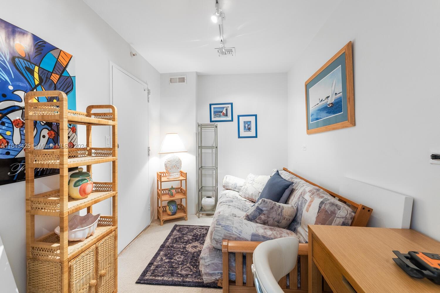 3 Island Ave # 14J