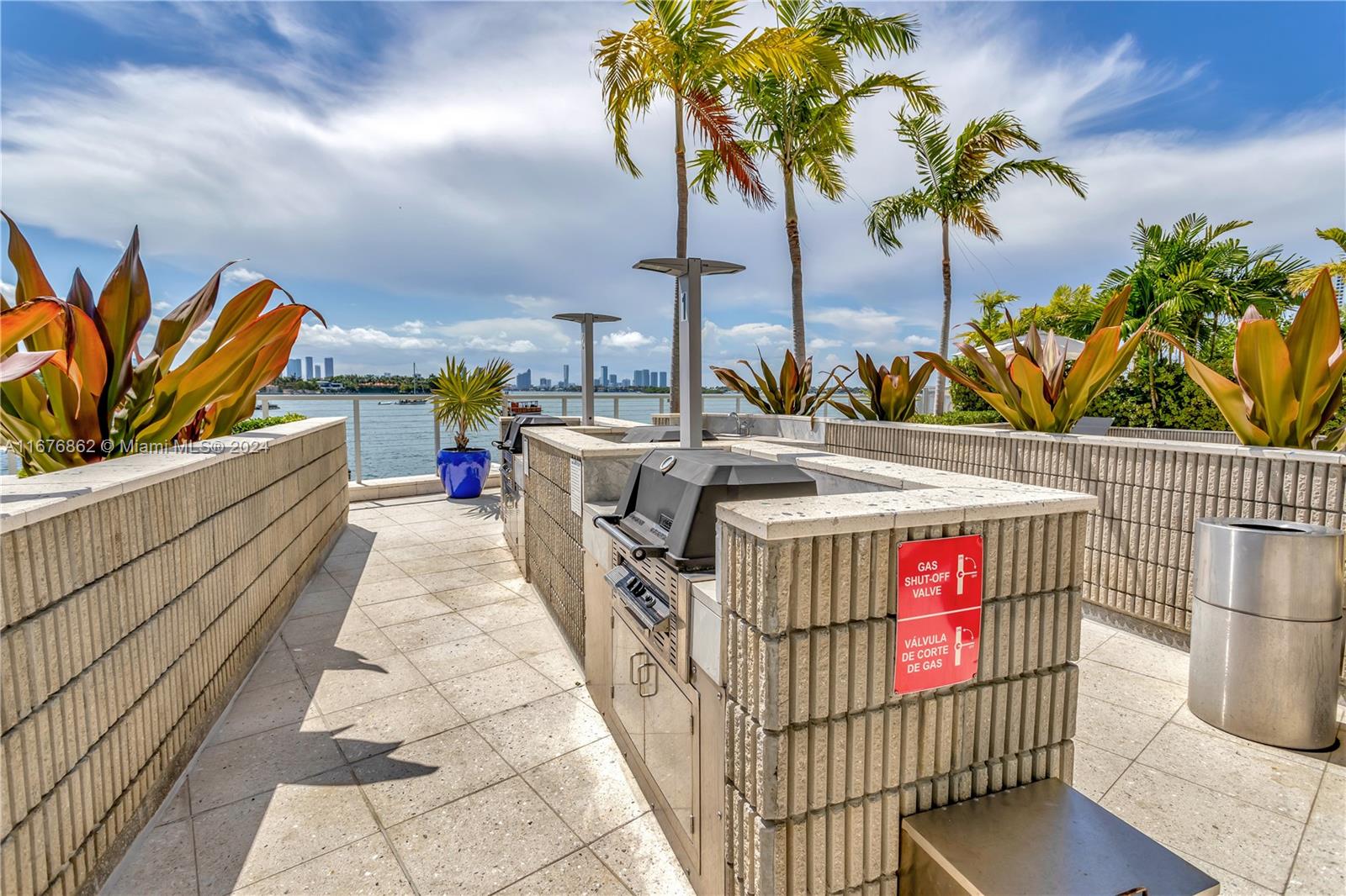 800 West Ave # 519