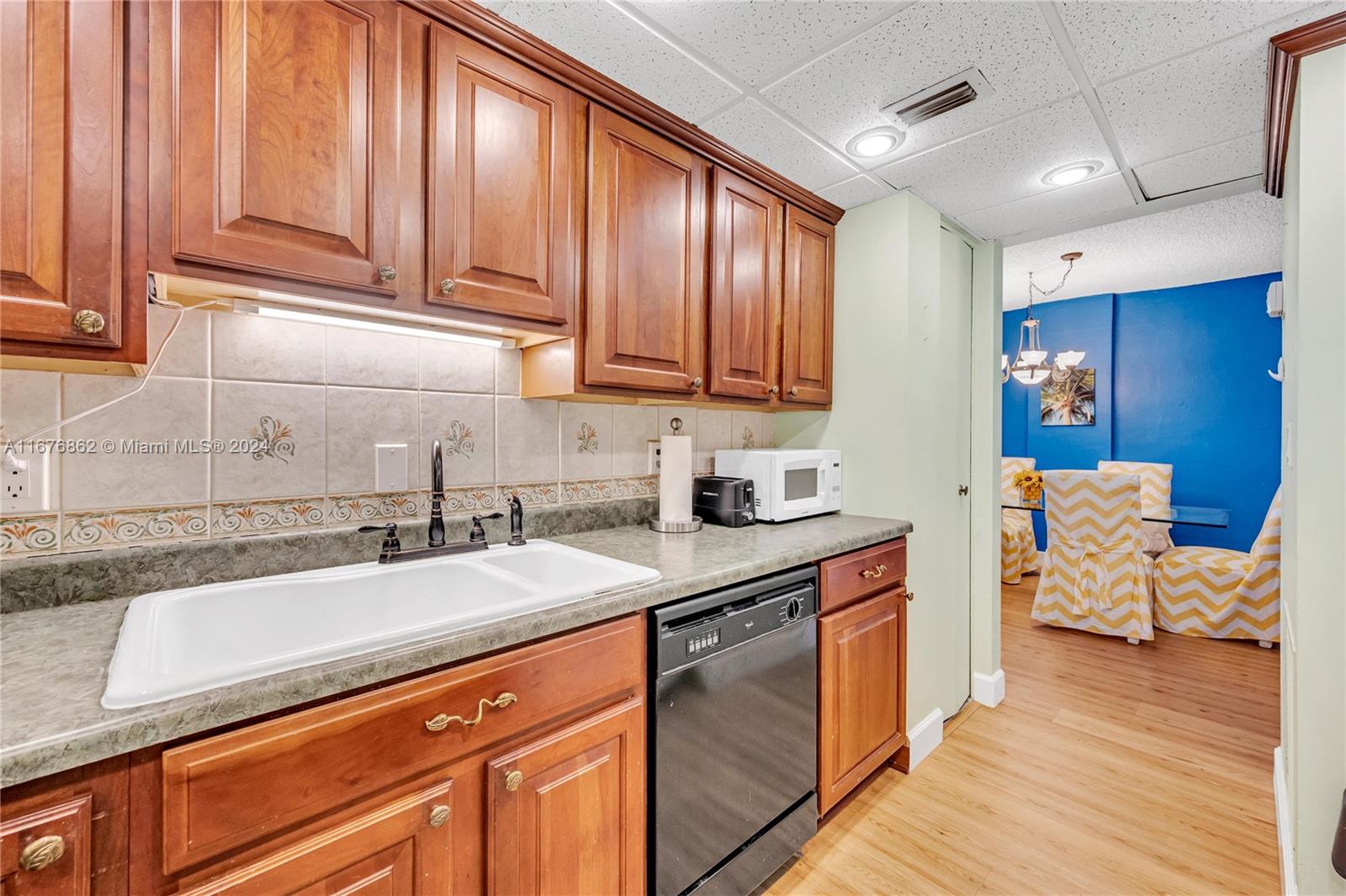 800 West Ave # 519