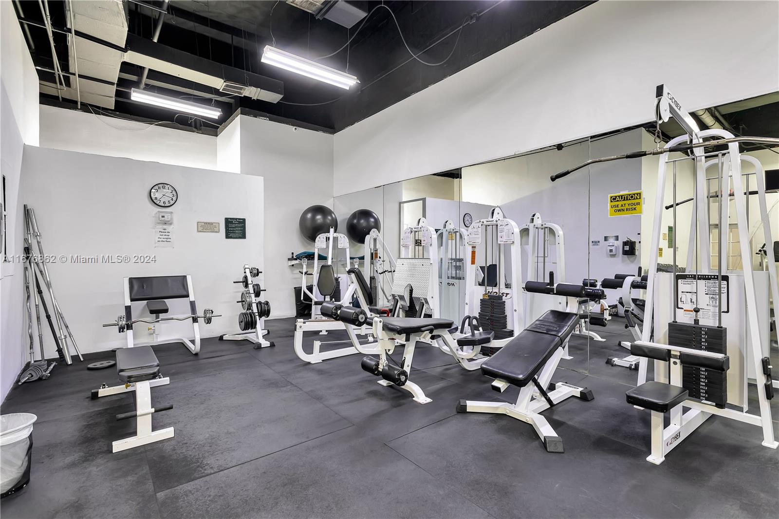800 West Ave # 519