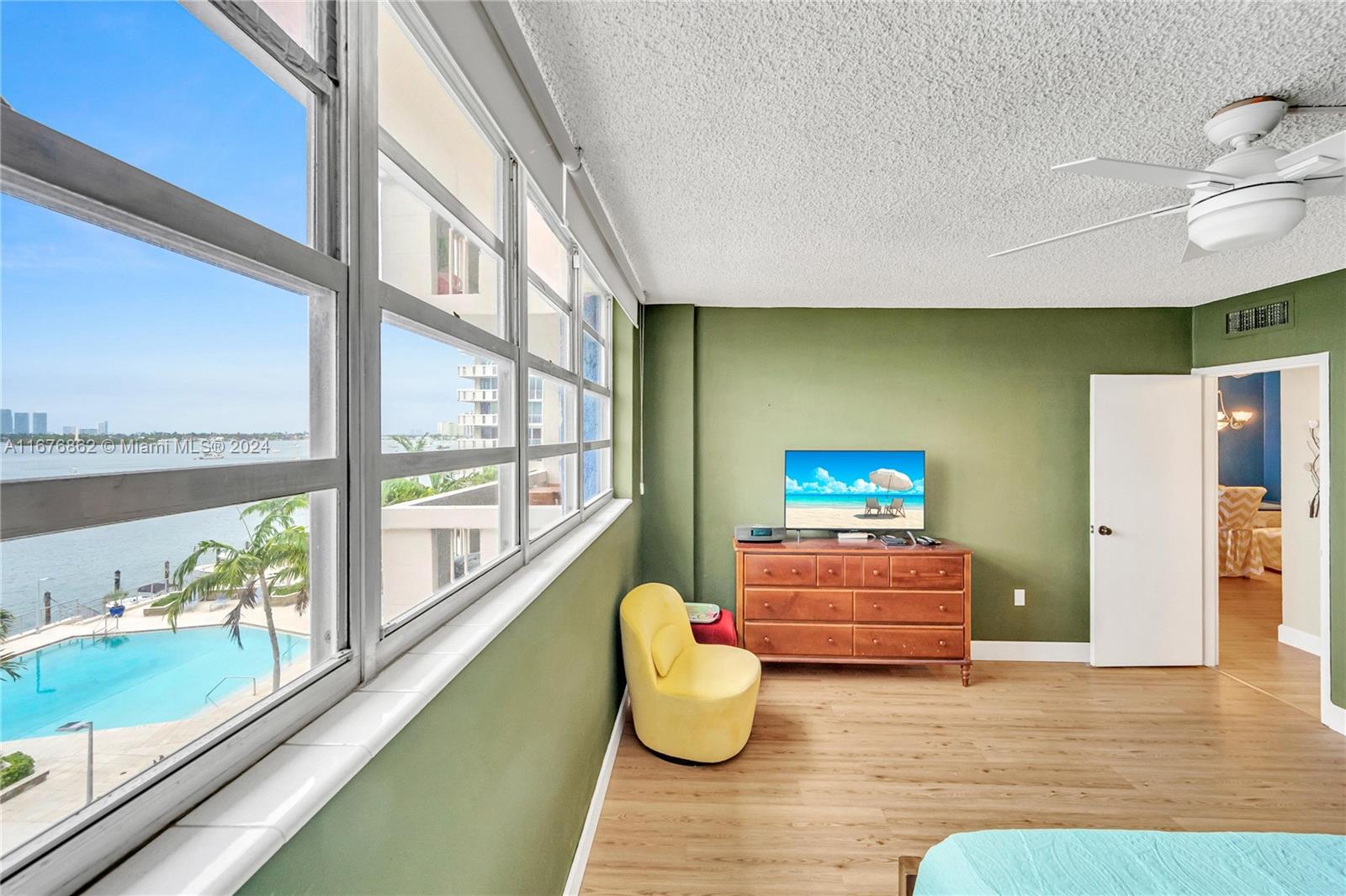 800 West Ave # 519