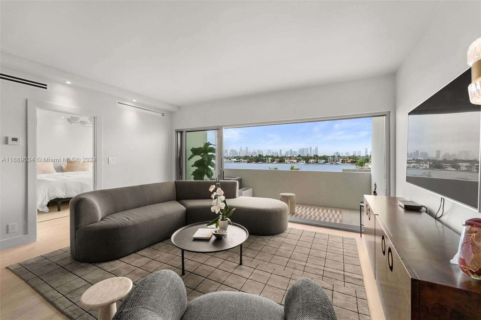 3 Island Ave # 5F