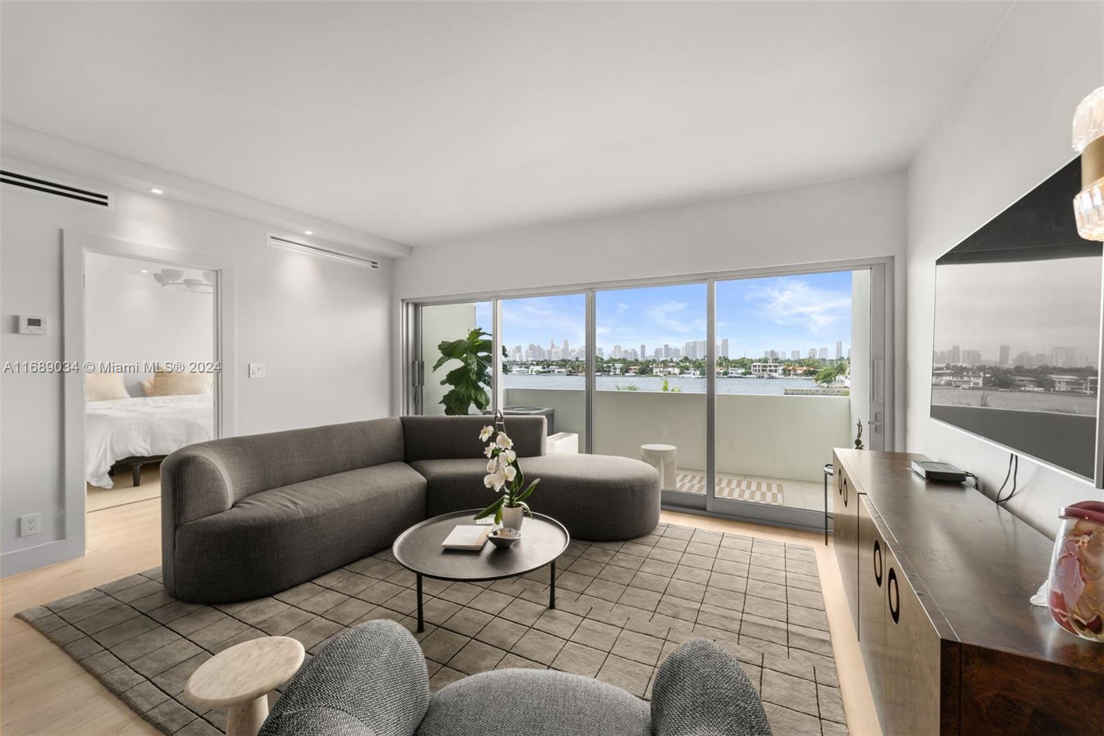 3 Island Ave # 5F