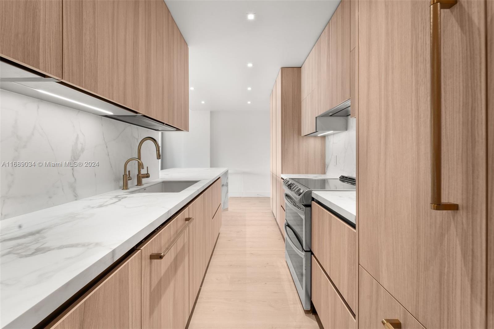 3 Island Ave # 5F