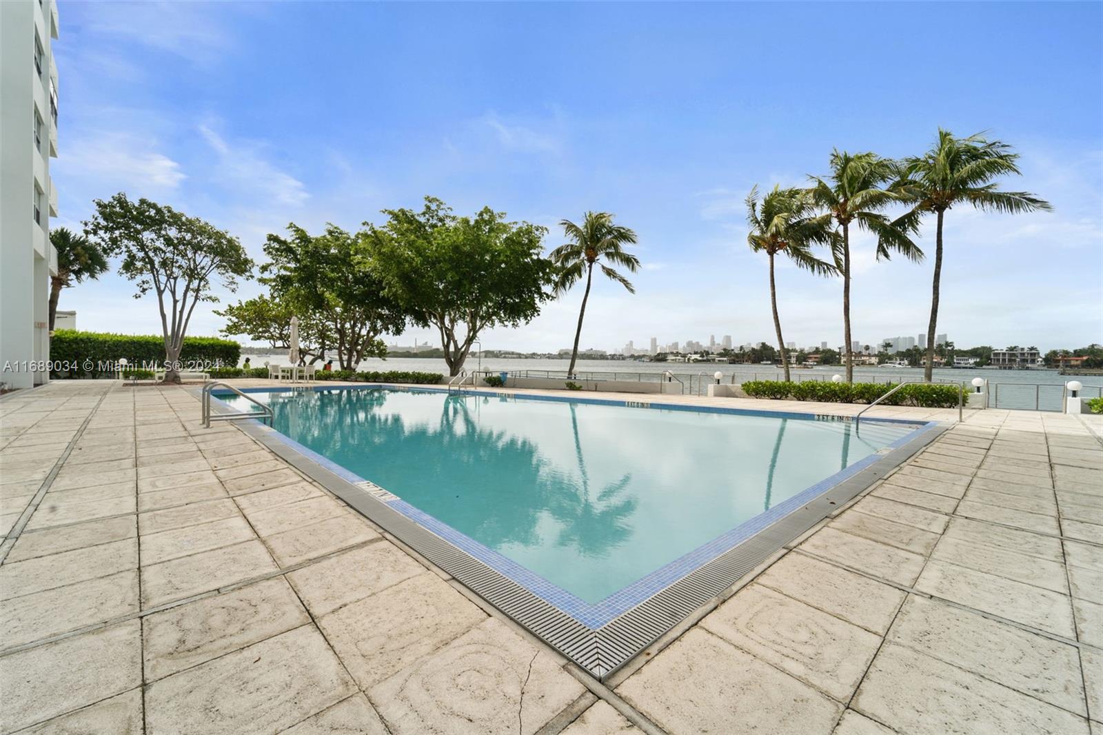 3 Island Ave # 5F