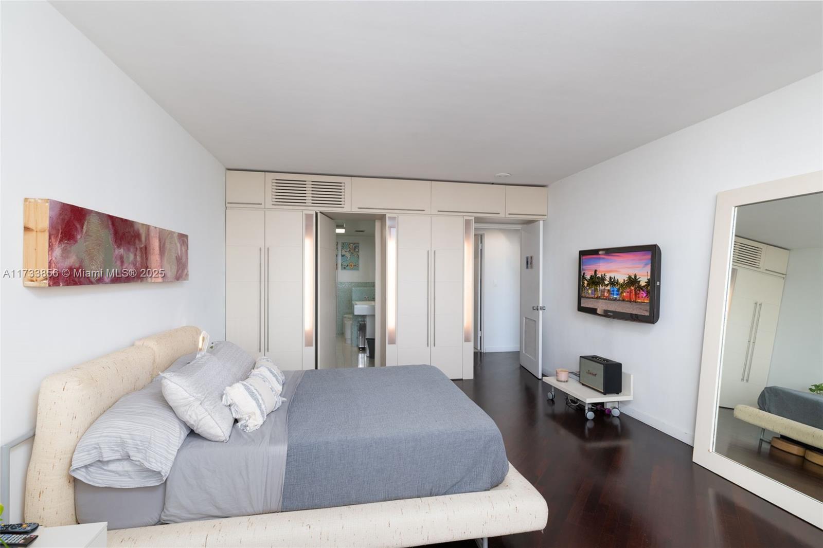 20 Island Ave # 501