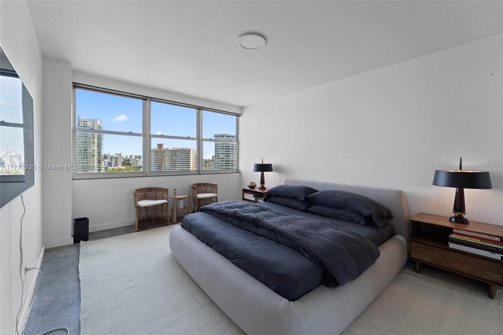3 Island Ave # 12C
