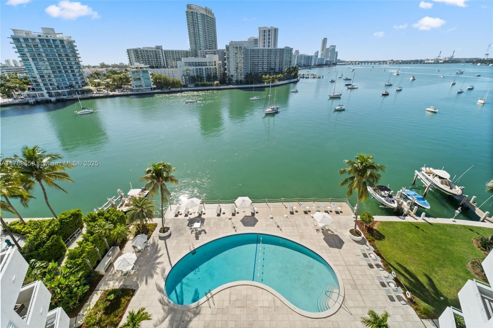 16 Island Ave # 8F