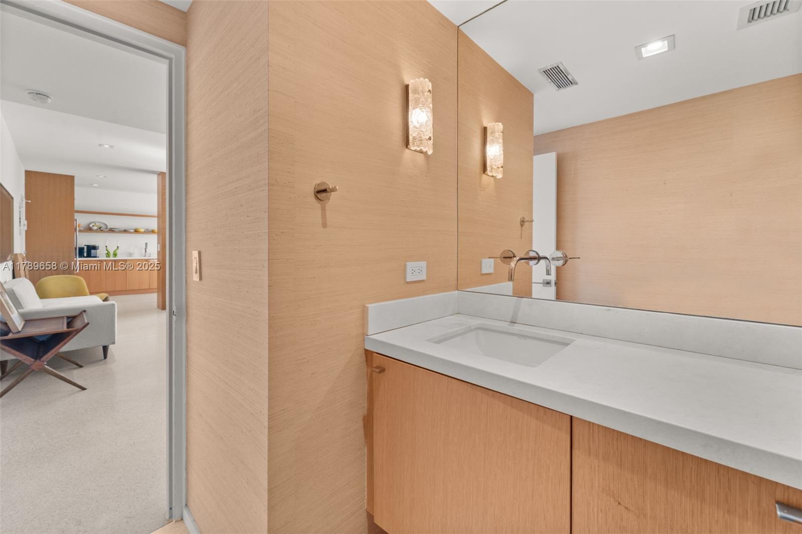 16 Island Ave # 8F