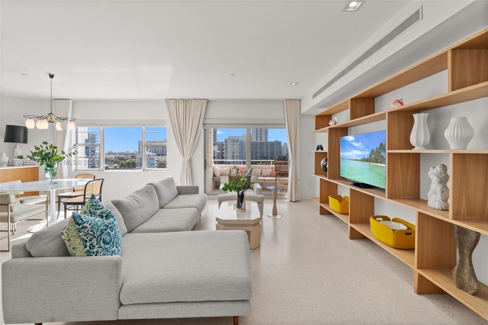 16 Island Ave # 8F