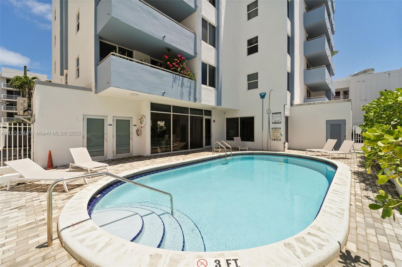 1658 Bay Rd # 305