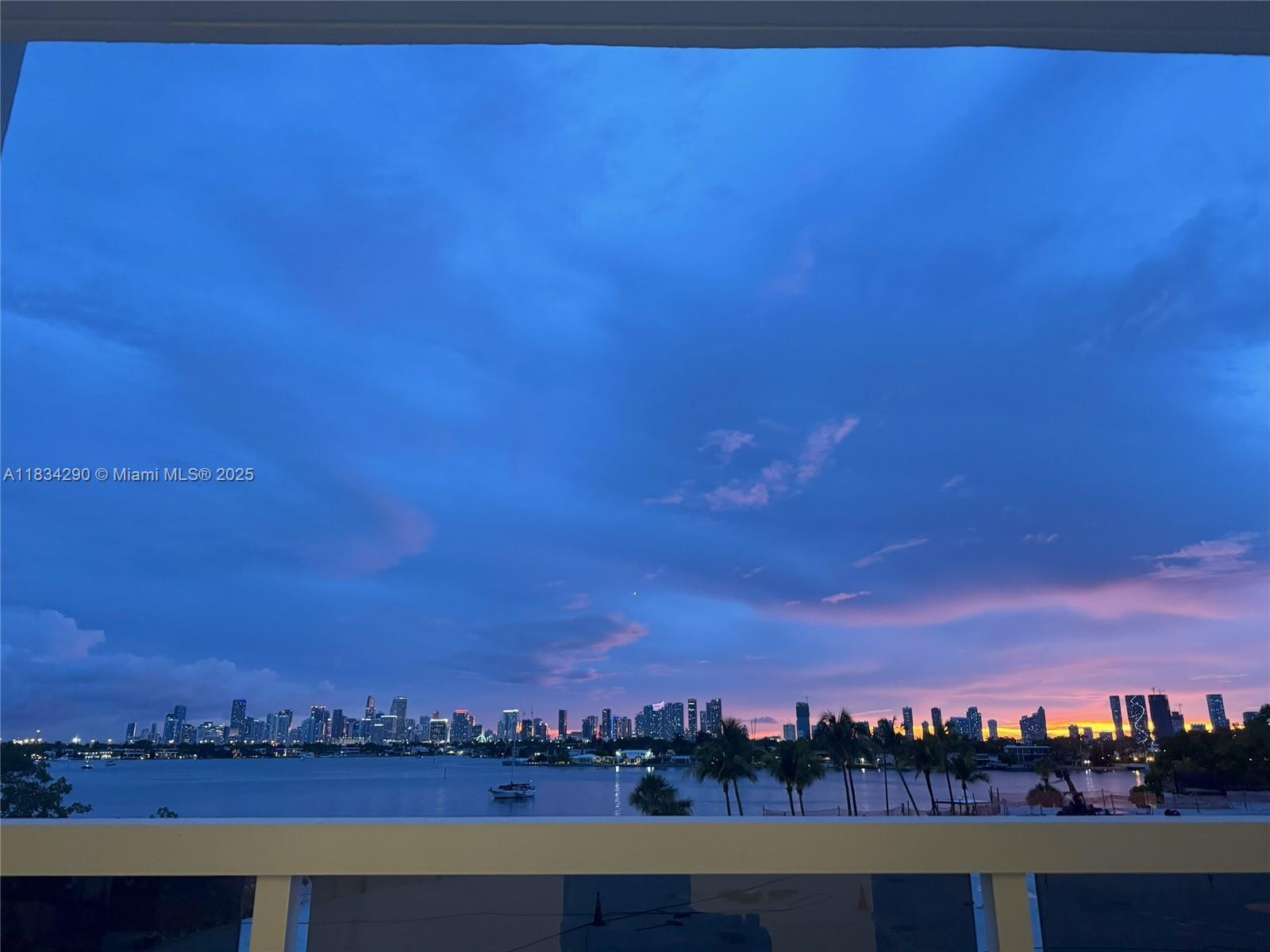 9 Island Ave # 406