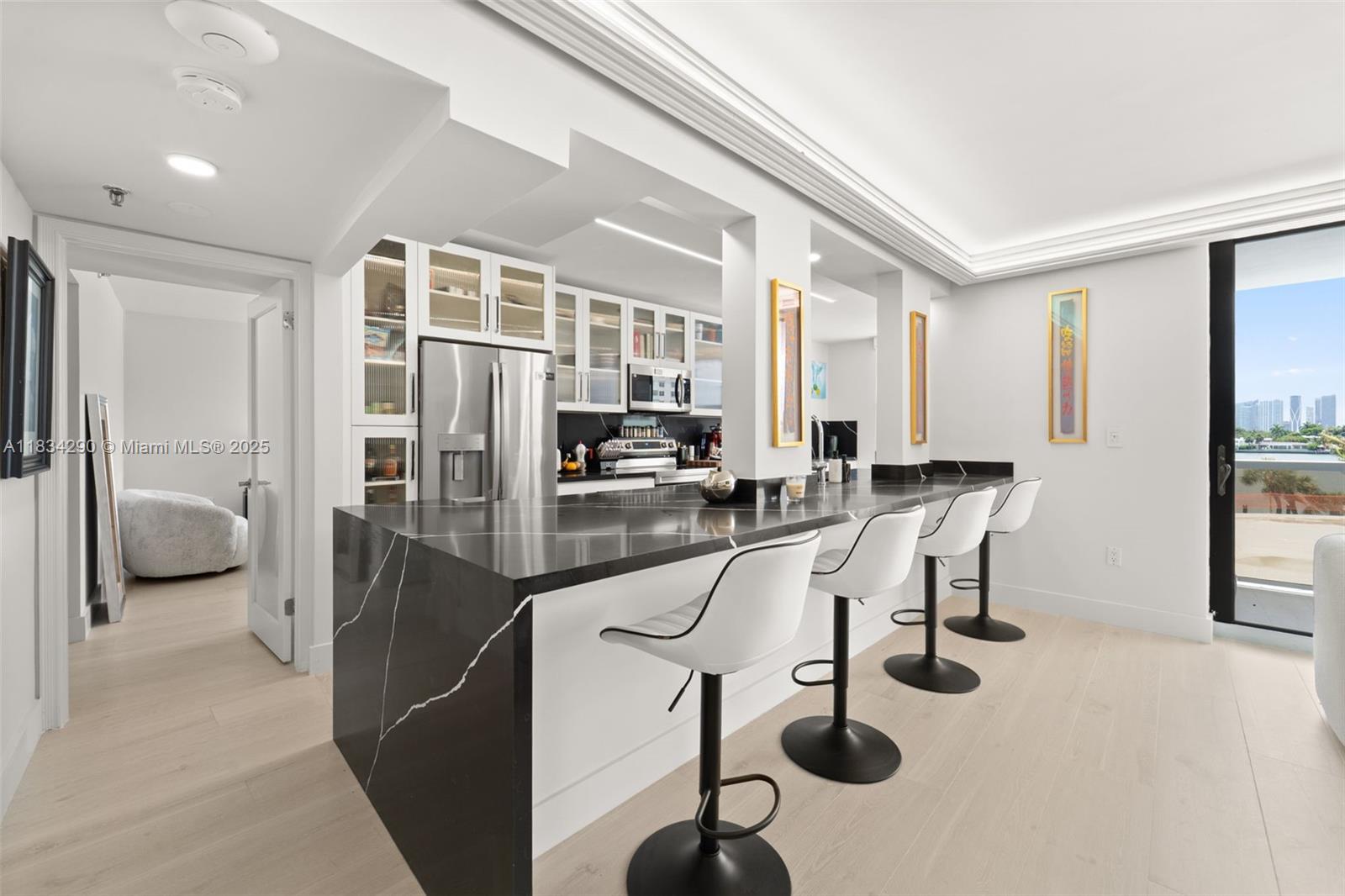 9 Island Ave # 406