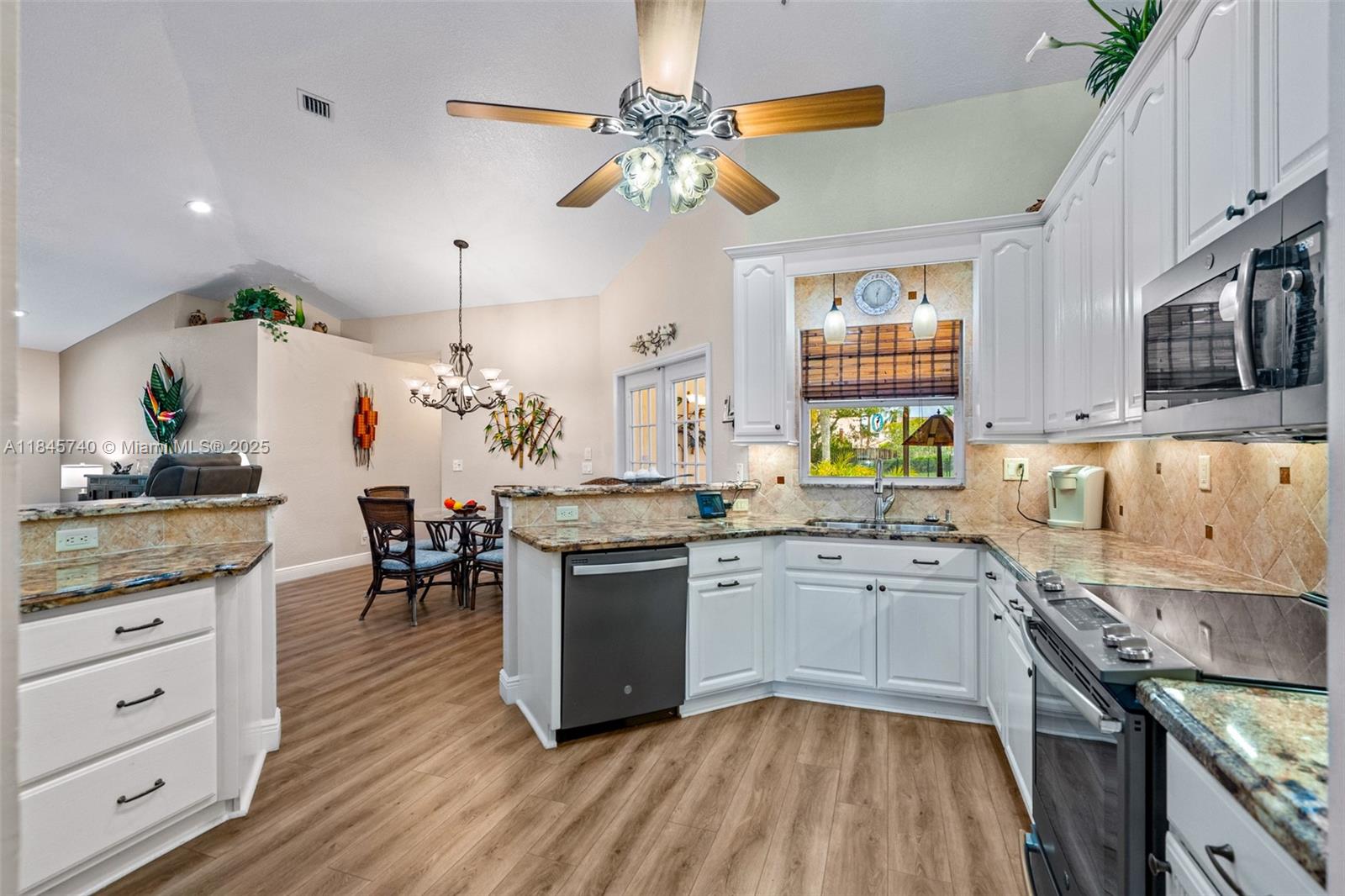 7781 Penwood Ct
