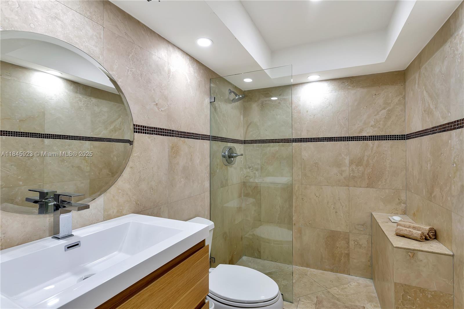800 West Ave # 635