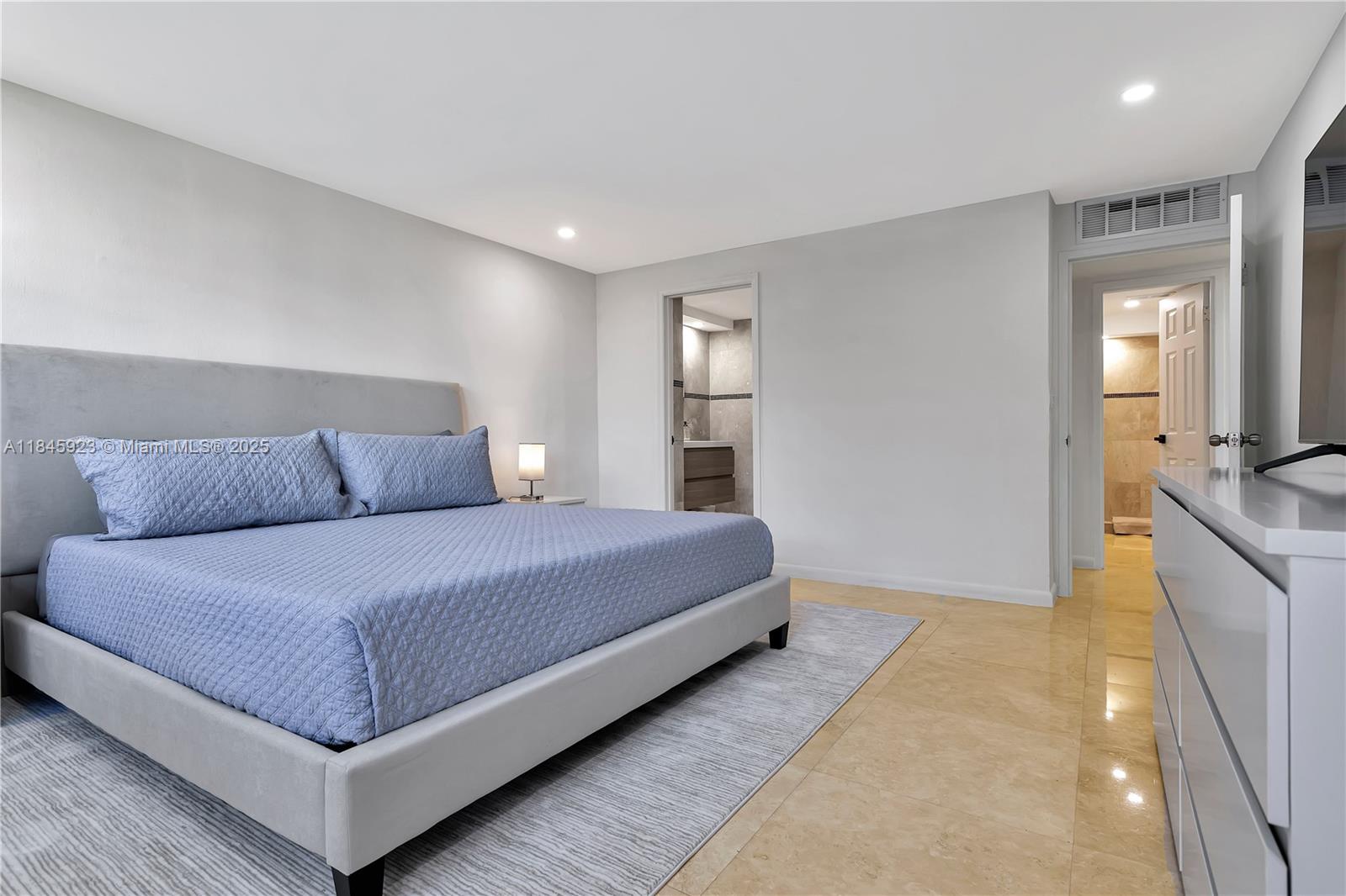 800 West Ave # 635