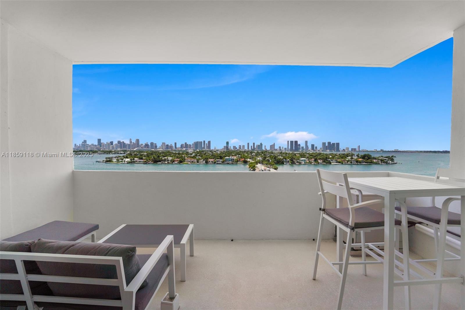 3 Island Ave # 11G