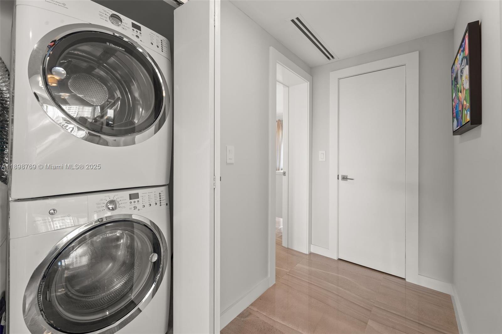 16 Island Ave # 7C, Miami Beach Unit: 7C