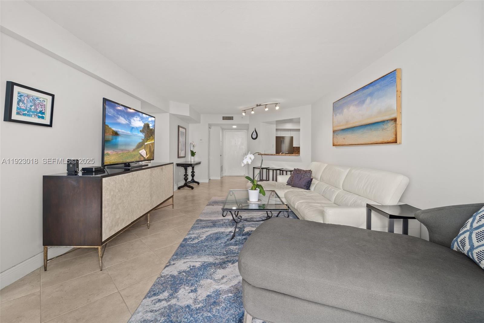 1900 Sunset Harbour Dr # 2115