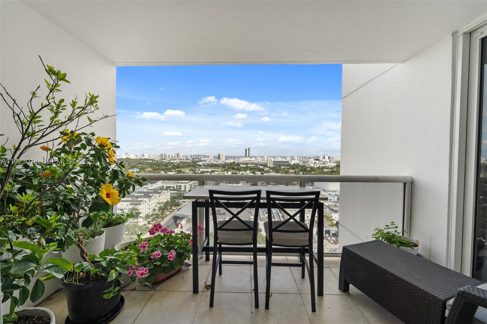 1900 Sunset Harbour Dr # 2115