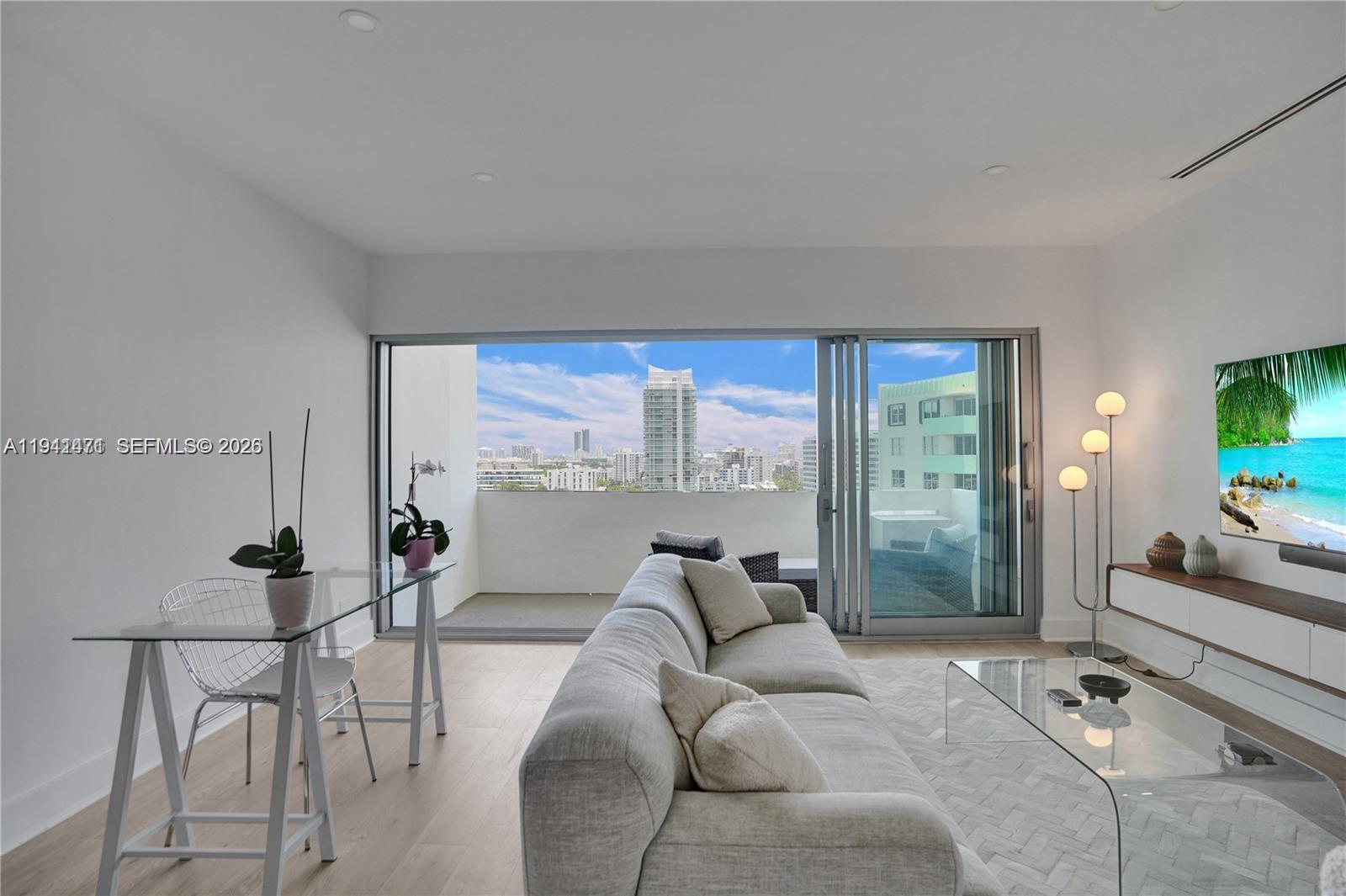 3 Island Ave Unit: PHK