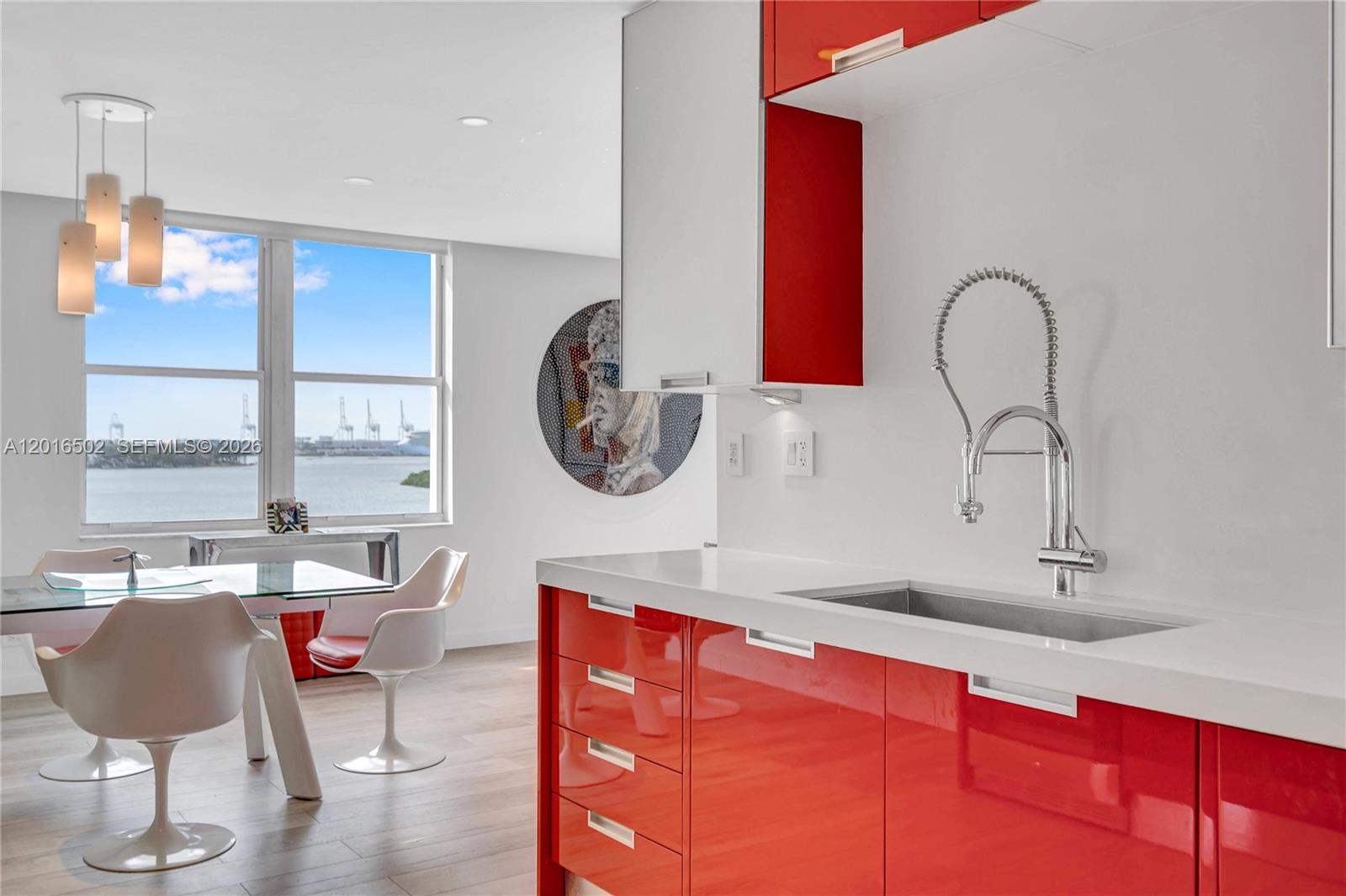 3 Island Ave # 08I