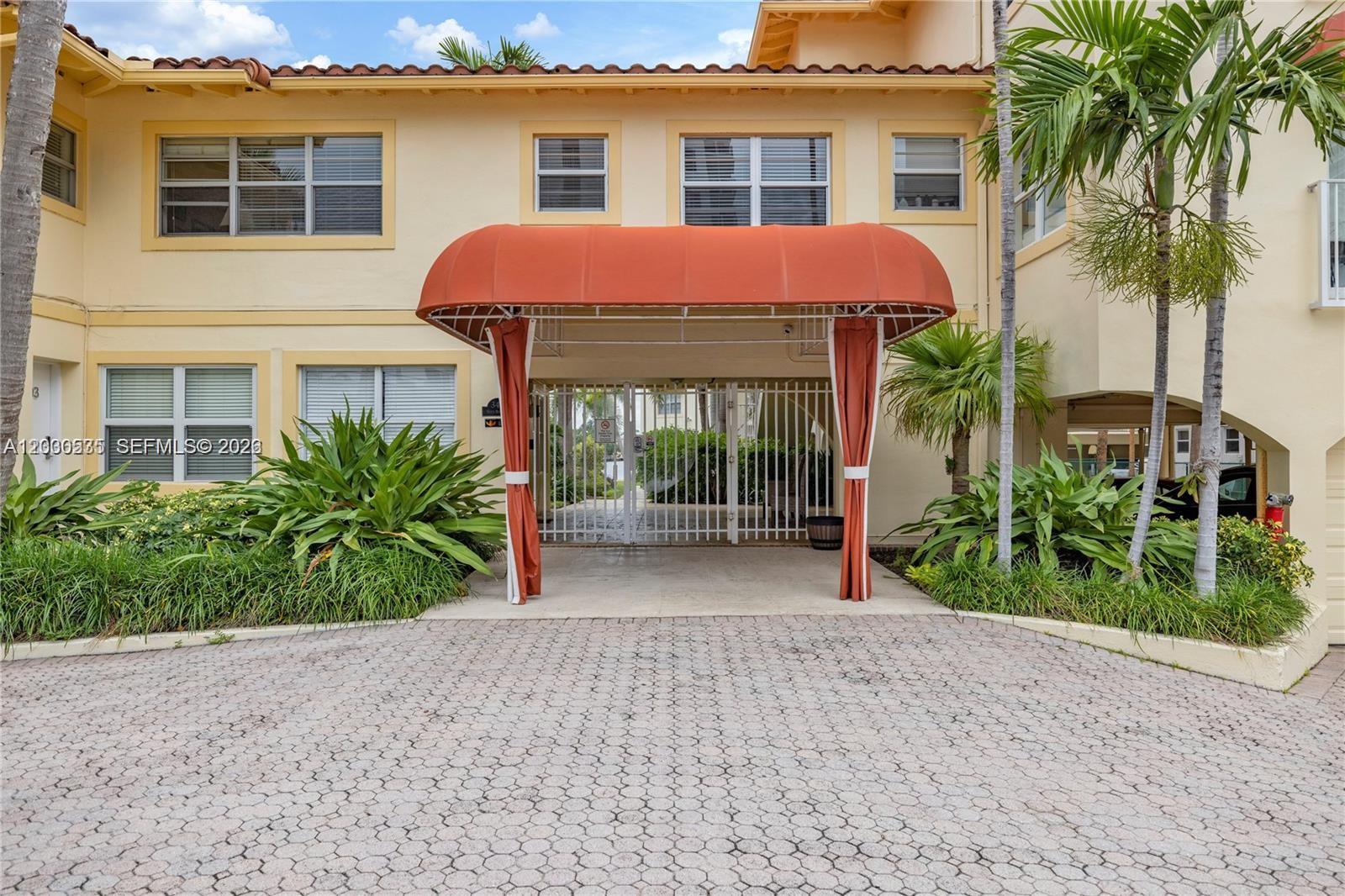 341 N Birch Rd # 315