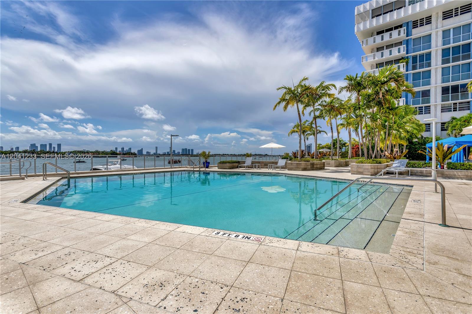 800 West Ave # 635
