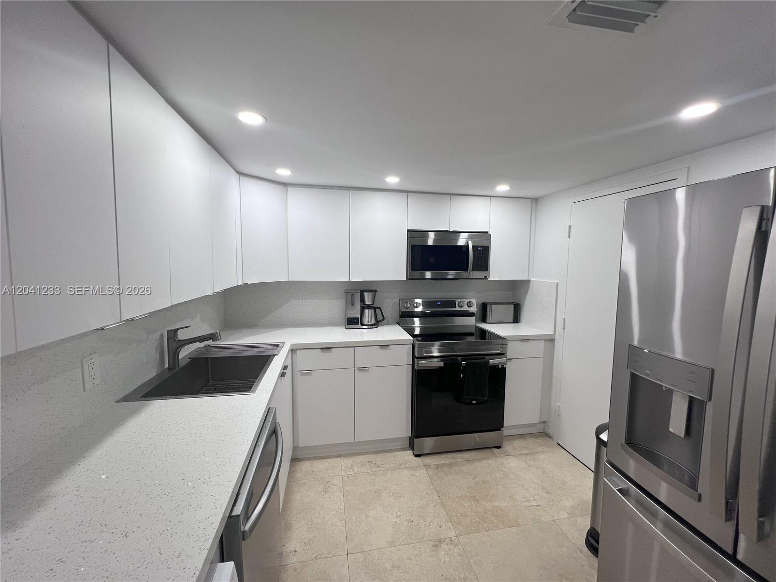 800 West Ave # 635