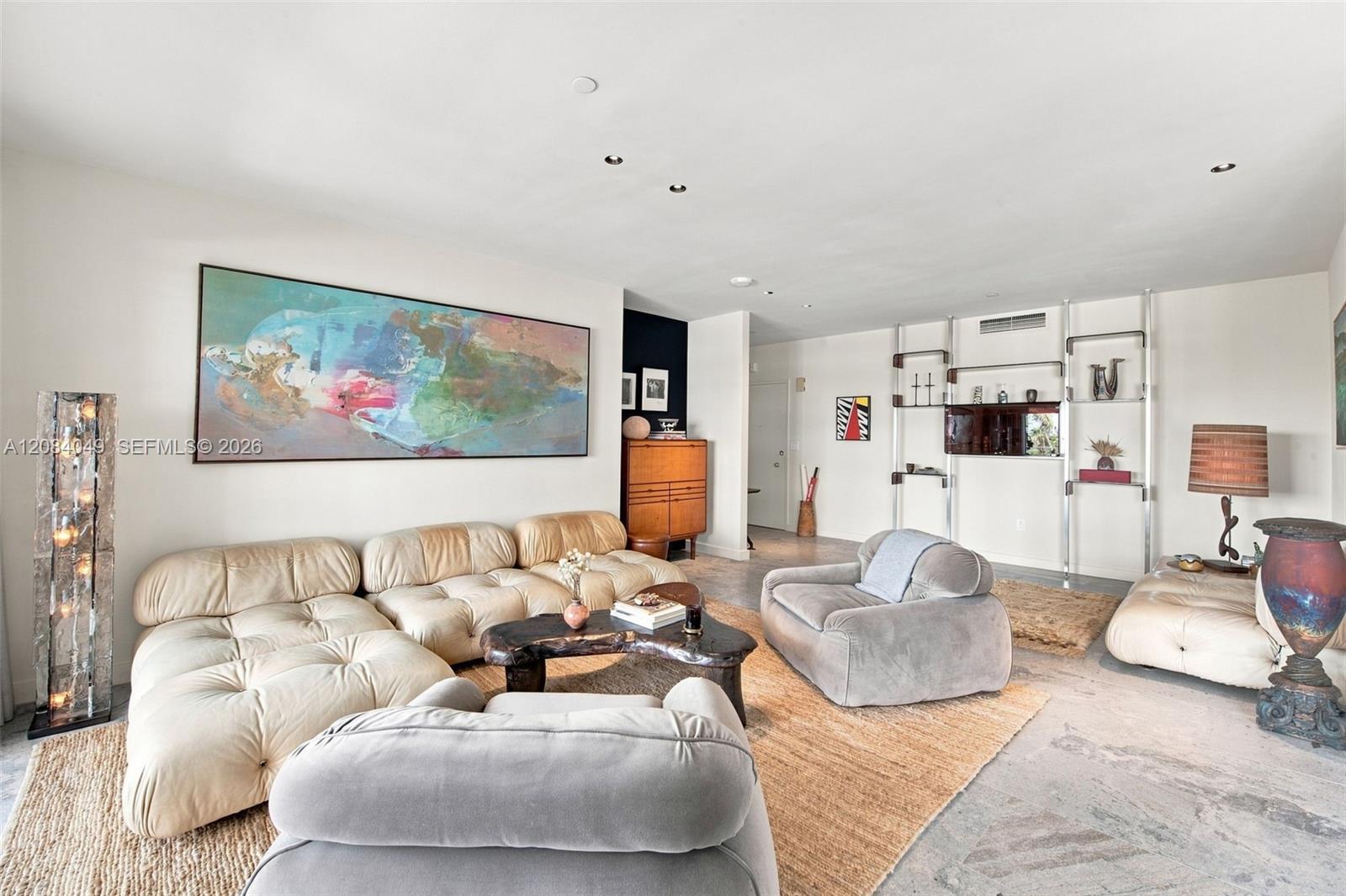 16 Island Ave # 4E