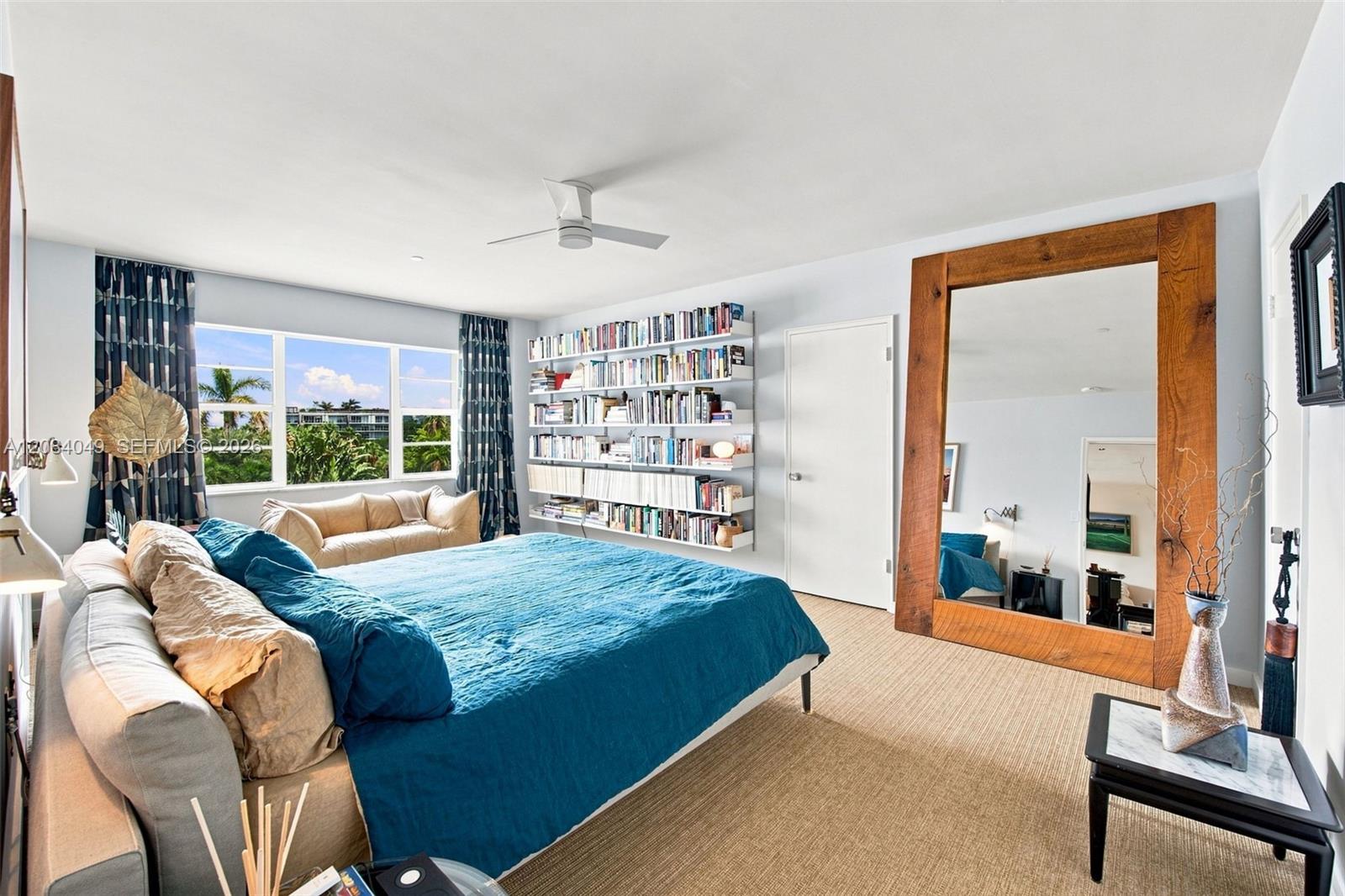 16 Island Ave # 4E
