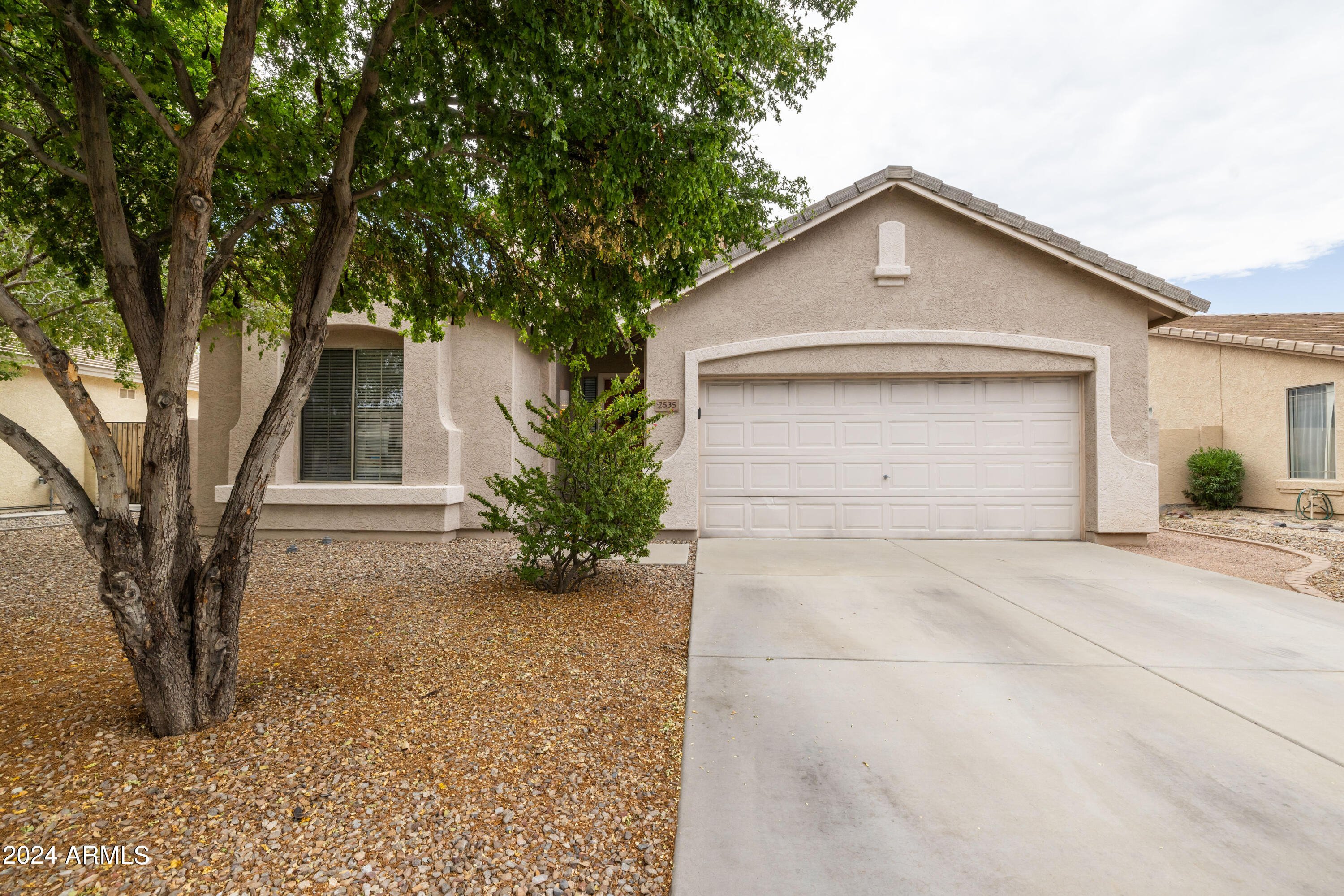 2535 S MARTINGALE Road
