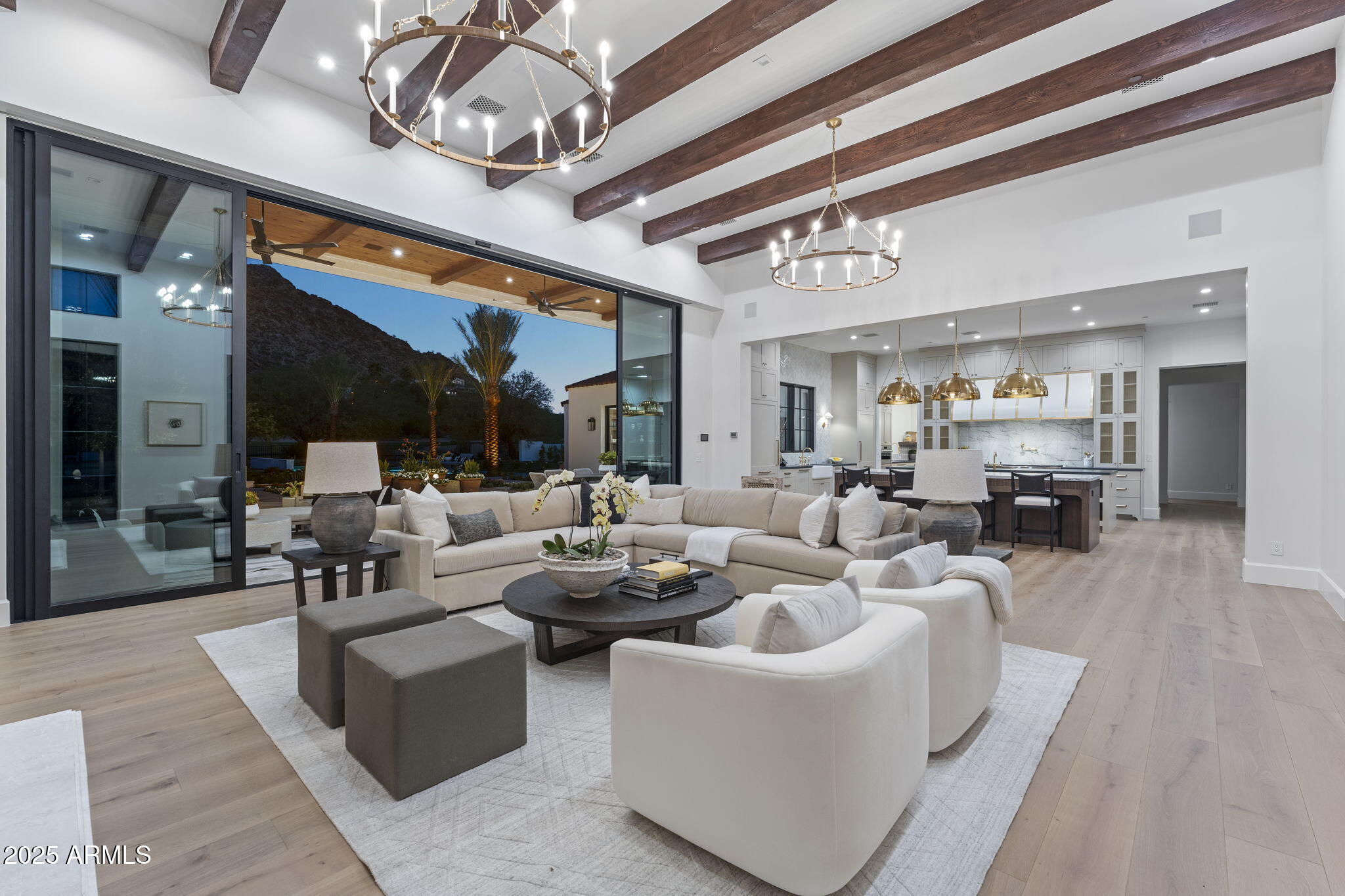 7501 N EUCALYPTUS Drive