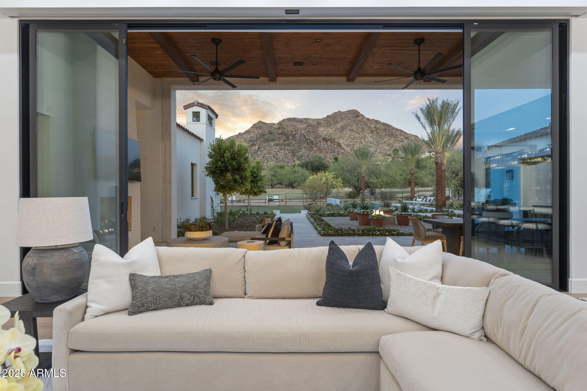 7501 N EUCALYPTUS Drive
